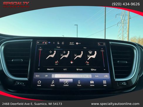 Used 2022 Chrysler Pacifica Touring-L image 30