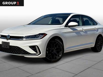 Used 2025 Volkswagen Jetta SE