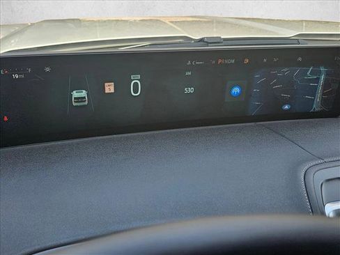 New 2025 Ford Expedition Platinum w/ Platinum Ultimate Package image 11