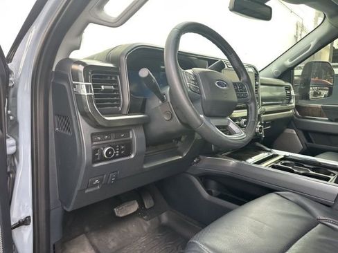 Used 2024 Ford F250 Lariat w/ Lariat Ultimate Package image 10