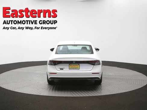 Used 2023 Honda Accord LX image 36