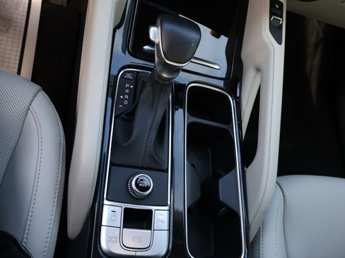 Used 2024 Kia Telluride S w/ S Sunroof Package image 29