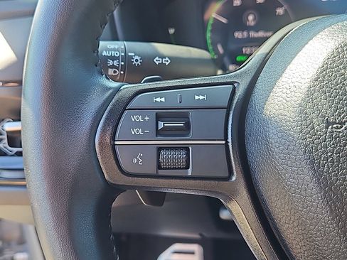 Used 2025 Honda Accord Sport image 23