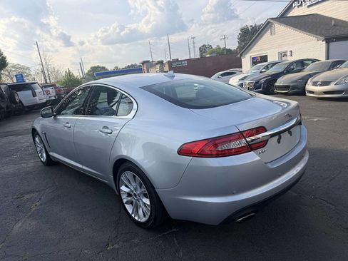 Used 2014 Jaguar XF RWD image 7