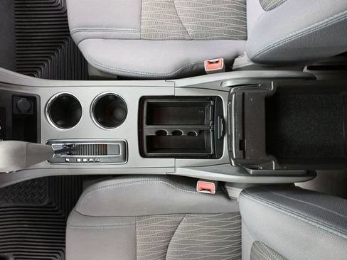 Used 2014 Chevrolet Traverse LS FWD image 31