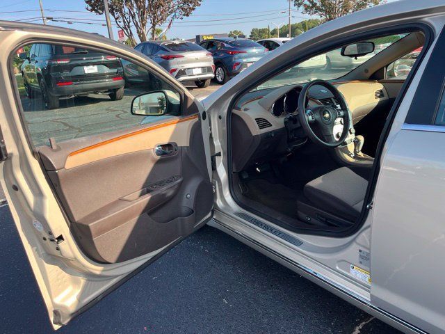 Used 2010 Chevrolet Malibu LT w/ Power Convenience Package FWD image 4