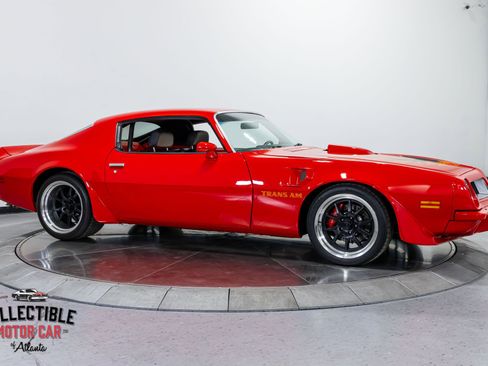 Used 2013 Chevrolet Camaro SS w/ SS Performance Package image 23