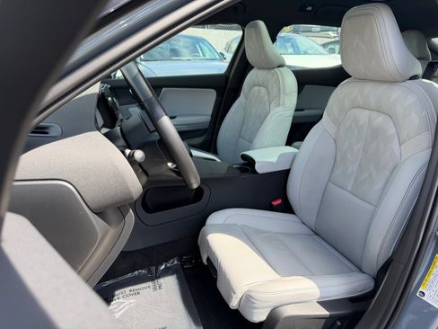 Used 2024 Polestar Polestar 2 AWD/4WD image 17