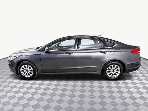 Used 2018 Ford Fusion S image 6