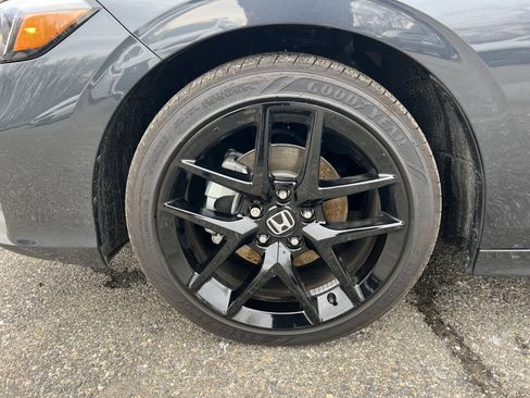 Used 2025 Honda Civic Sport image 7