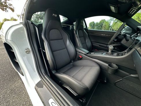 Certified 2021 Porsche 718 Cayman image 19