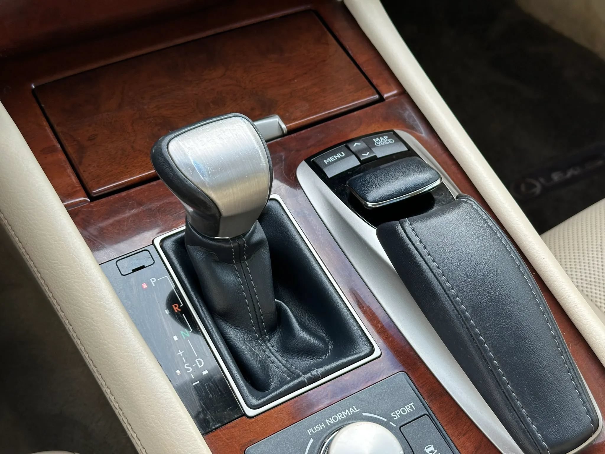 Used 2014 Lexus LS 460 AWD w/ Comfort Package image 42