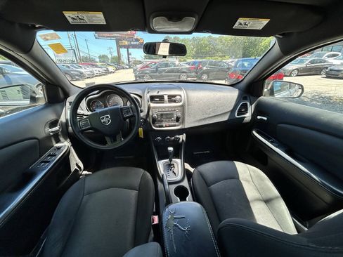 Used 2013 Dodge Avenger SE FWD image 3