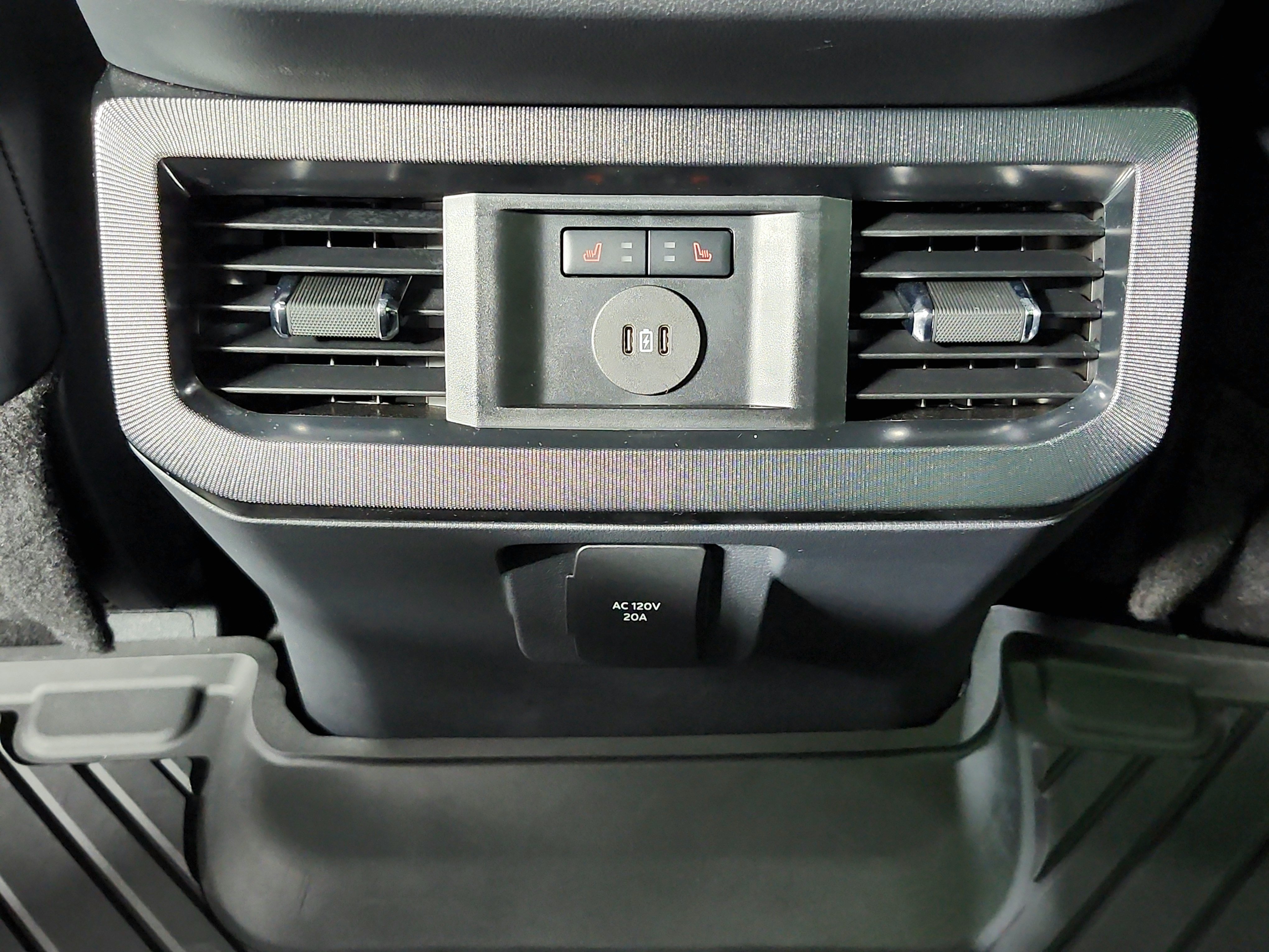 Used 2026 Ford F250 Platinum AWD/4WD image 43