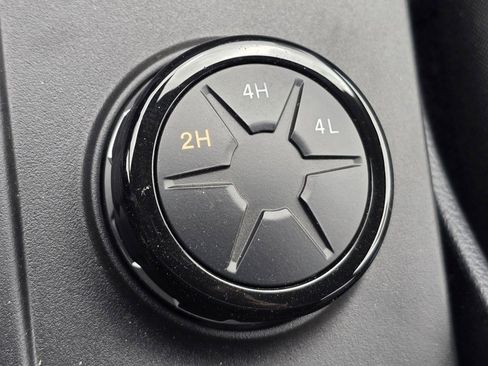 New 2025 Ford Ranger XLT w/ Equipment Group 301A High image 9