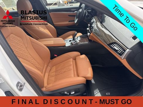 Used 2023 BMW 530i xDrive w/ Convenience Package AWD/4WD image 41