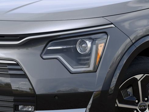 New 2026 Kia Niro SX image 10