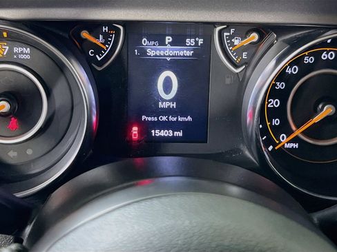 Used 2023 Jeep Gladiator Sport AWD/4WD image 12