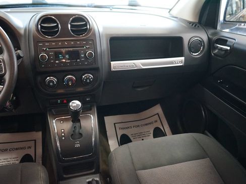 Used 2016 Jeep Compass Sport w/ Power Value Group FWD image 8