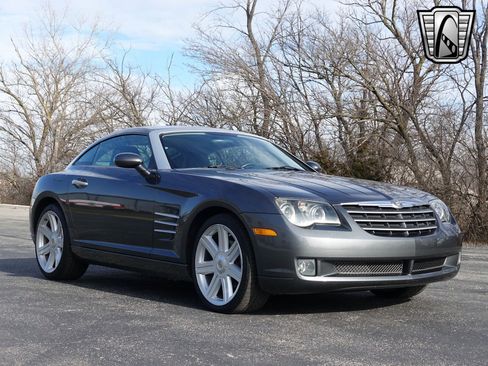 Used 2004 Chrysler Crossfire Coupe image 8