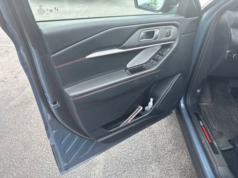 Used 2025 Ford Explorer ST w/ Sun And Sound Package AWD/4WD image 42