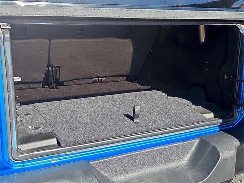 Used 2021 Jeep Wrangler Unlimited Sport image 11