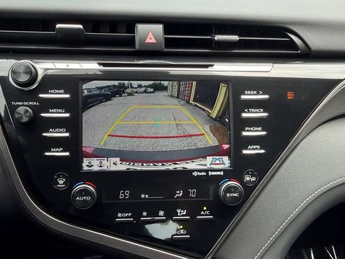 Used 2020 Toyota Camry SE w/ Audio Package AWD/4WD image 15