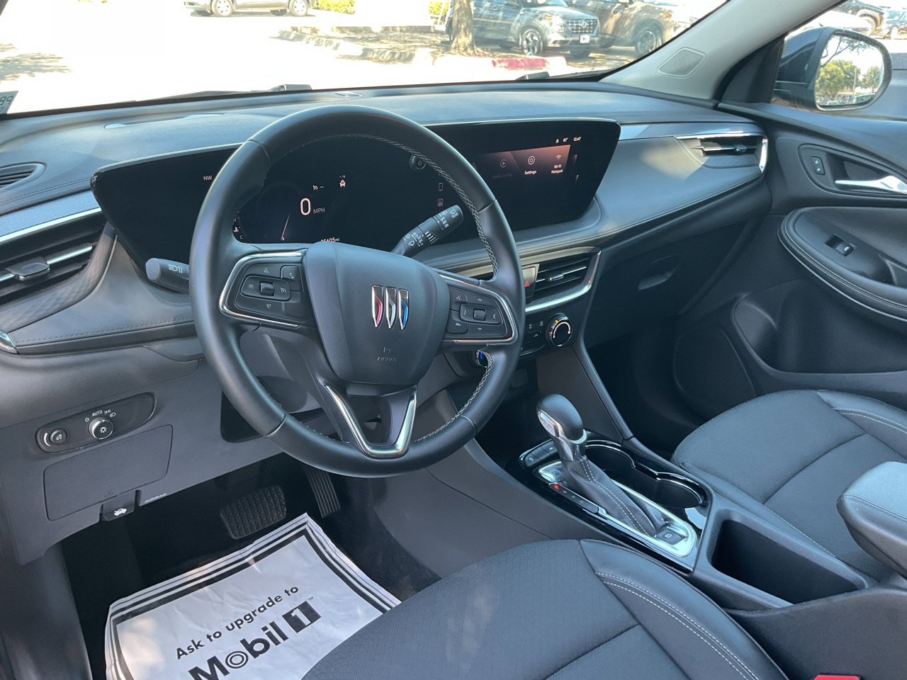 Used 2025 Buick Encore GX Preferred FWD image 12
