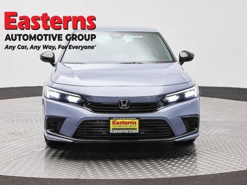 Used 2024 Honda Civic Sport image 2