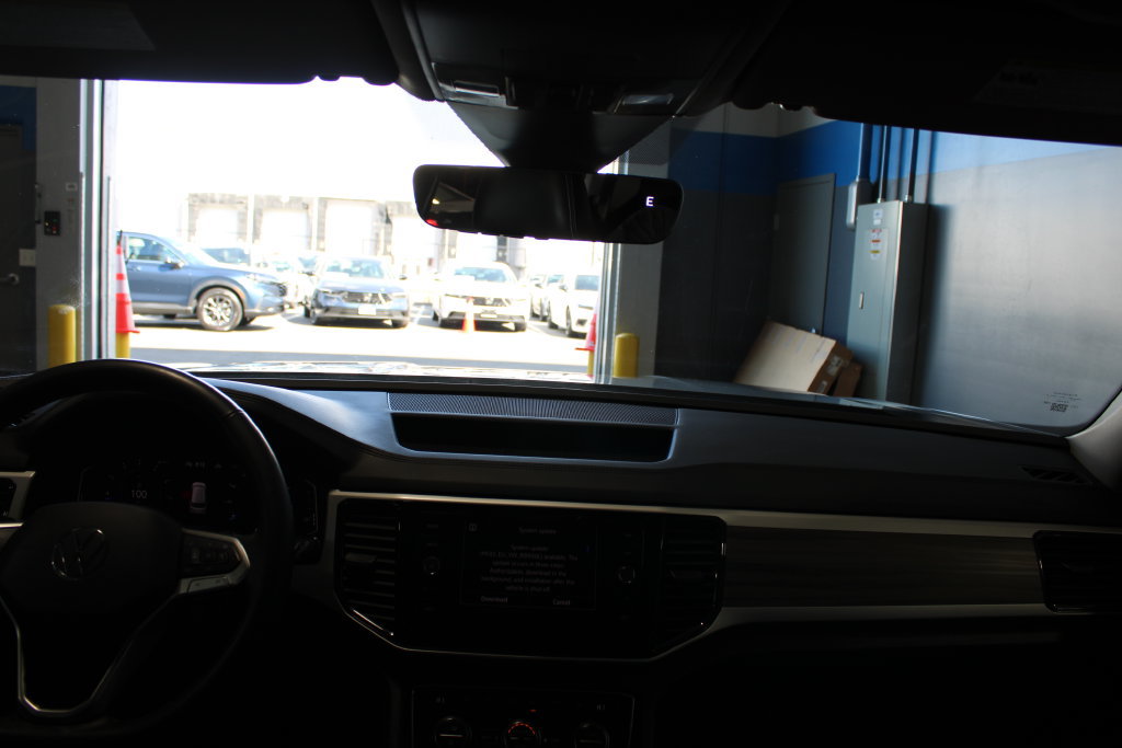Used 2022 Volkswagen Atlas SEL AWD/4WD image 13