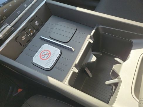 New 2026 Hyundai Santa Fe SE image 14