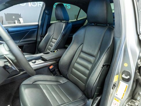 Used 2016 Lexus IS 300 AWD image 10