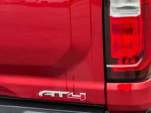 New 2026 GMC Canyon AT4 w/ Technology Plus Package image 21