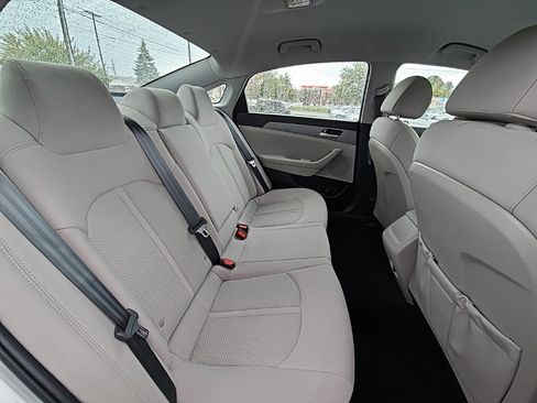 Used 2018 Hyundai Sonata SE image 46