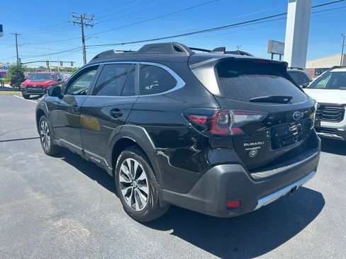 Used 2025 Subaru Outback Limited AWD/4WD image 7