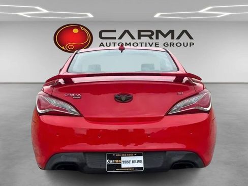 Used 2014 Hyundai Genesis 3.8 RWD image 4