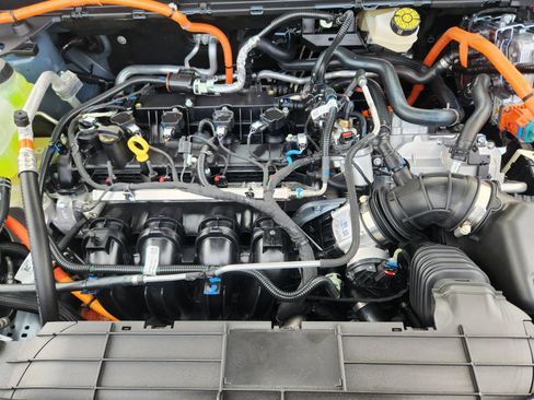 New 2026 Ford Maverick XLT w/ XLT Luxury Package FWD image 26