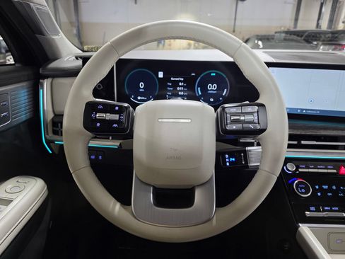 Certified 2025 Hyundai Santa Fe Limited FWD image 31