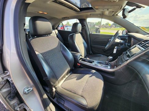 Used 2013 Chevrolet Malibu LT w/ Power Convenience Package FWD image 16