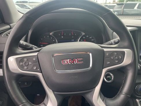 Used 2024 GMC Terrain SLT FWD image 16