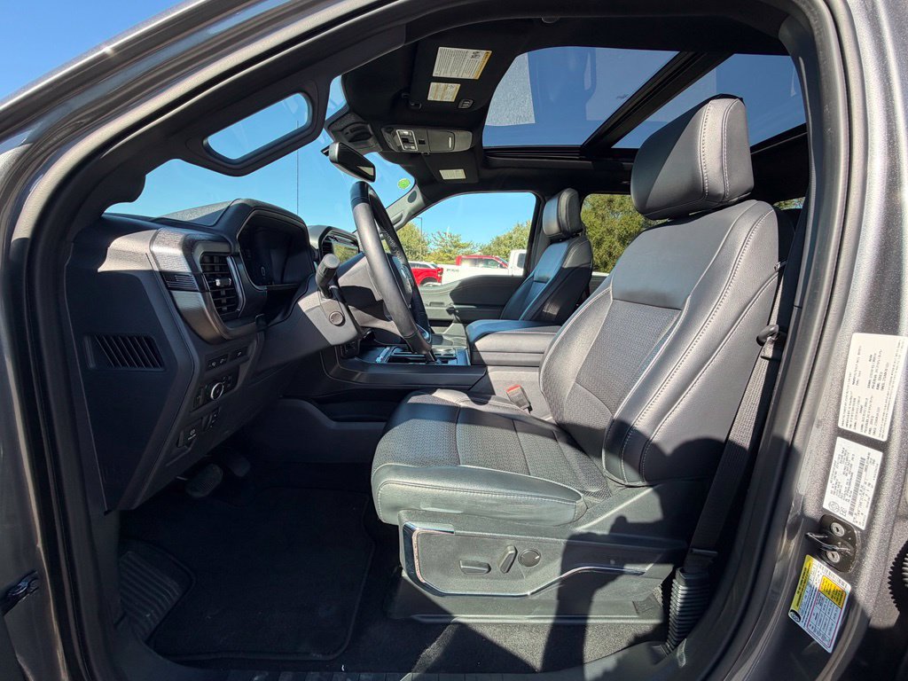 Used 2024 Ford F150 Lariat AWD/4WD image 2