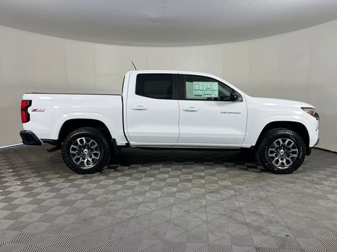 New 2026 Chevrolet Colorado Z71 w/ Technology Package AWD/4WD image 5
