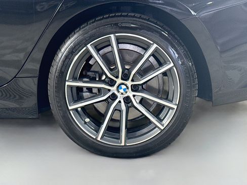 Used 2021 BMW 330i Sedan w/ Convenience Package RWD image 37