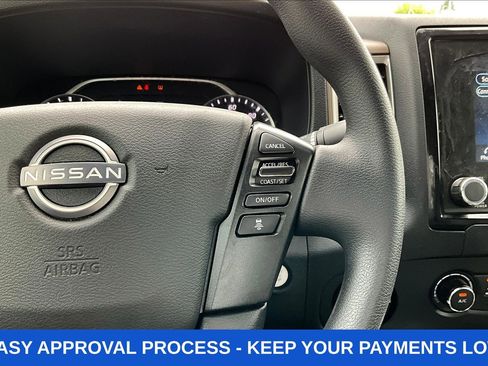 Used 2022 Nissan Frontier SV w/ Technology Package AWD/4WD image 17
