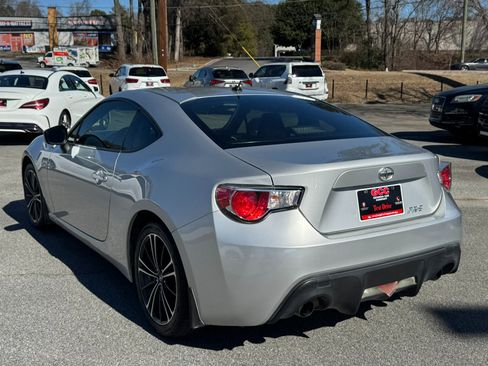 Used 2013 Scion FR-S image 5
