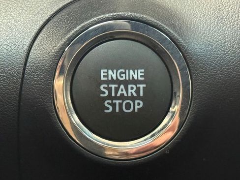 Used 2022 Toyota Avalon Touring w/ Advanced Safety Package image 25