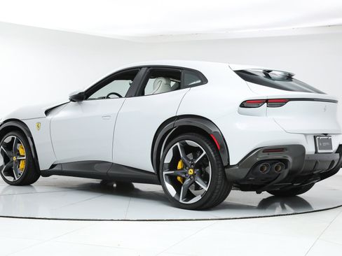 Certified 2024 Ferrari Purosangue image 3