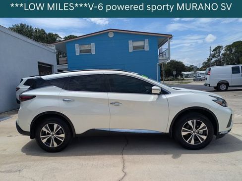 Certified 2024 Nissan Murano SV FWD image 3