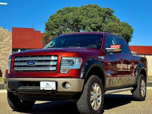 Used 2014 Ford F150 King Ranch w/ King Ranch Luxury Package image 1