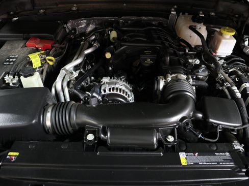 Used 2026 Jeep Gladiator Rubicon AWD/4WD image 13
